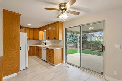 8248 S Romaine Dr, Sandy, UT 84070 - Photo 14