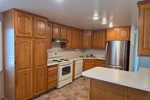 2872 W 5000 S, Roy, UT 84067 - Photo 6