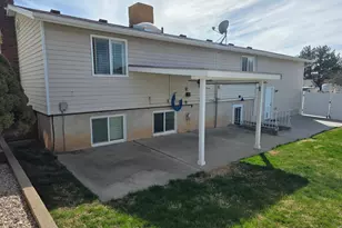 2872 W 5000 S, Roy, UT 84067 - Photo 20