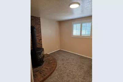 2872 W 5000 S, Roy, UT 84067 - Photo 12