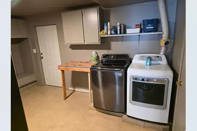 2872 W 5000 S, Roy, UT 84067 - Photo 14