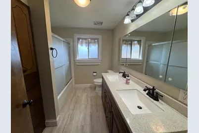 176 W Center St, Smithfield, UT 84335 - Photo 10