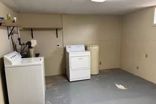 176 W Center St, Smithfield, UT 84335 - Photo 26