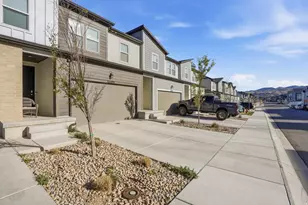 13499 S Langdon Dr, Riverton, UT 84096 - Photo 4