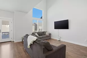 13499 S Langdon Dr, Riverton, UT 84096 - Photo 4