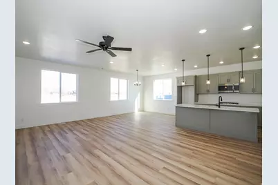 3938 N Wood Rd, Eagle Mountain, UT 84005 - Photo 10