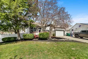 538 W 2100 N, Harrisville, UT 84414 - Photo 2