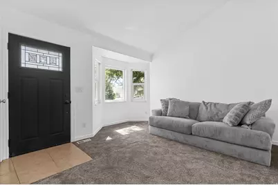 538 W 2100 N, Harrisville, UT 84414 - Photo 6