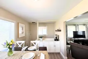 4546 S 300 E, Washington Terrace, UT 84405 - Photo 6