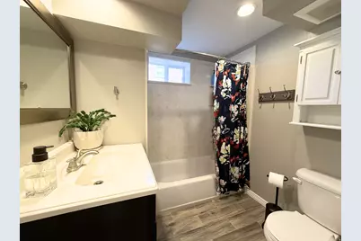 4546 S 300 E, Washington Terrace, UT 84405 - Photo 14