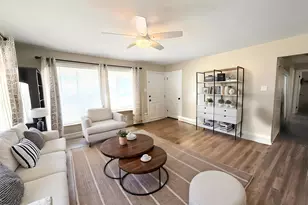 4546 S 300 E, Washington Terrace, UT 84405 - Photo 4