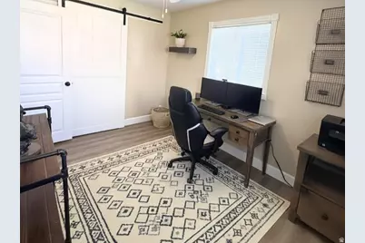 4546 S 300 E, Washington Terrace, UT 84405 - Photo 8