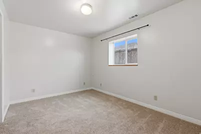 1206 E Moss Cir, Midvale, UT 84047 - Photo 22