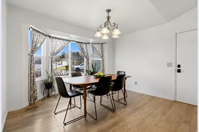 1206 E Moss Cir, Midvale, UT 84047 - Photo 12
