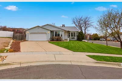 1206 E Moss Cir, Midvale, UT 84047 - Photo 2
