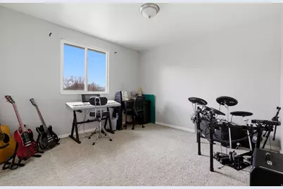 1206 E Moss Cir, Midvale, UT 84047 - Photo 18