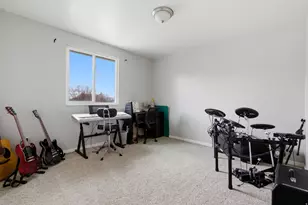 1206 E Moss Circle, Midvale, UT 84047 - Photo 18