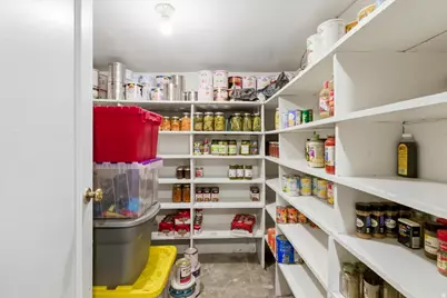 75 E 200 N, Aurora, UT 84620 - Photo 24