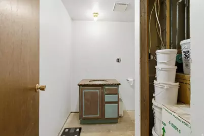 75 E 200 N, Aurora, UT 84620 - Photo 28