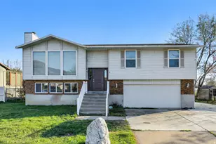 371 W 1125 N, Centerville, UT 84014 - Photo 2