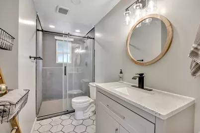 371 W 1125 N, Centerville, UT 84014 - Photo 20