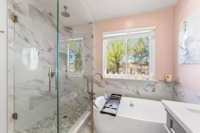 10218 S Sandy Willows Cv, Sandy, UT 84070 - Photo 12