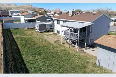 8191 W Danbury Dr, Magna, UT 84044 - Photo 32