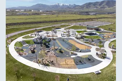 8191 W Danbury Dr, Magna, UT 84044 - Photo 36