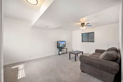 8191 W Danbury Dr, Magna, UT 84044 - Photo 26