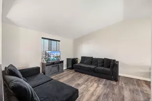 8191 W Danbury Dr, Magna, UT 84044 - Photo 12