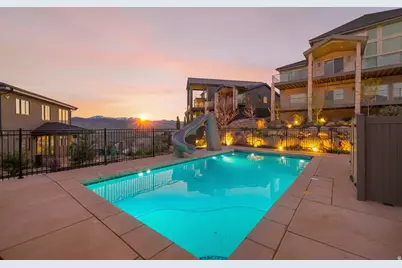 1876 W Crest Ridge Rd, Lehi, UT 84043 - Photo 2