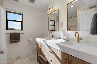 6044 S Fontaine Bleu Dr, Salt Lake City, UT 84121 - Photo 36