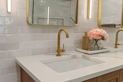 6044 S Fontaine Bleu Dr, Salt Lake City, UT 84121 - Photo 30