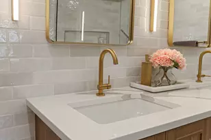 6044 S Fontaine Bleu Dr, Salt Lake City, UT 84121 - Photo 30