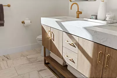 6044 S Fontaine Bleu Dr, Salt Lake City, UT 84121 - Photo 38