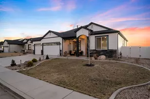 115 N Strathmore Ln, Cedar City, UT 84720 - Photo 46