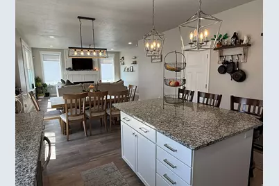 1754 E 1560 N, Spanish Fork, UT 84660 - Photo 10