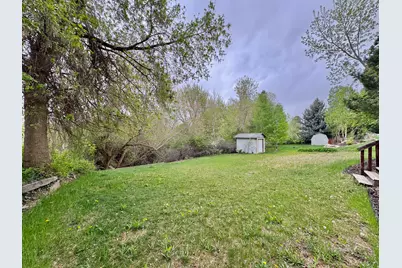 1242 E Snowcreek Dr, Layton, UT 84040 - Photo 40