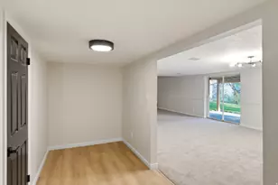 1242 E Snowcreek Dr, Layton, UT 84040 - Photo 26