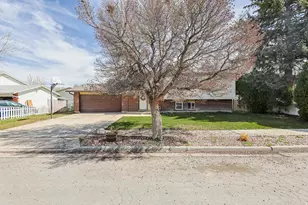 556 N New Star Dr W, Salt Lake City, UT 84116 - Photo 4