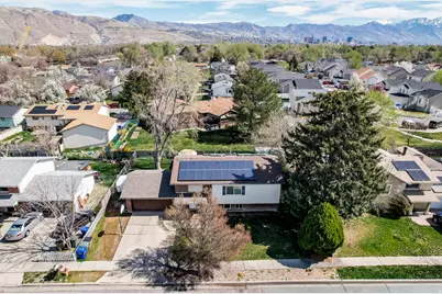 556 N New Star Dr W, Salt Lake City, UT 84116 - Photo 4