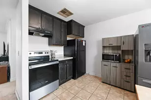 556 N New Star Dr W, Salt Lake City, UT 84116 - Photo 12