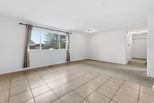 556 N New Star Dr W, Salt Lake City, UT 84116 - Photo 6