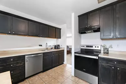 556 N New Star Dr W, Salt Lake City, UT 84116 - Photo 12