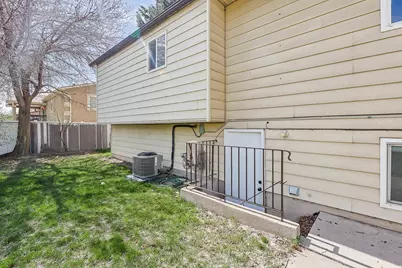 556 N New Star Dr W, Salt Lake City, UT 84116 - Photo 36