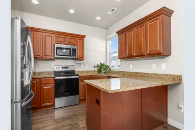 834 W 1050 S, Springville, UT 84663 - Photo 6