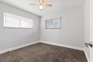 1541 E Lone Peak Dr S, Holladay, UT 84117 - Photo 16