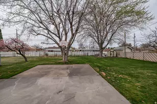 4963 S 2275 W, Roy, UT 84067 - Photo 24