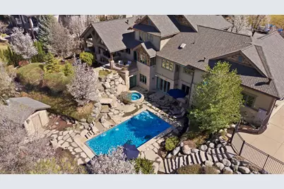 16 Snow Forest Ln, Sandy, UT 84092 - Photo 12