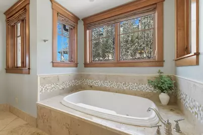 16 Snow Forest Ln, Sandy, UT 84092 - Photo 34